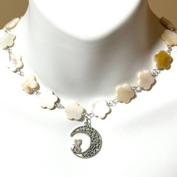 Mother of Pearl Flower Beaded Short Necklace + Cat on the Moon Pendant - Picture 2 of 13